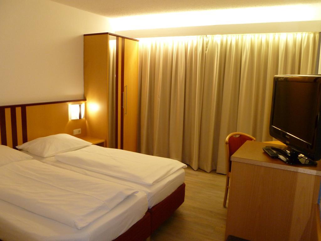 Hotel Am Feuersee Stoccarda Esterno foto